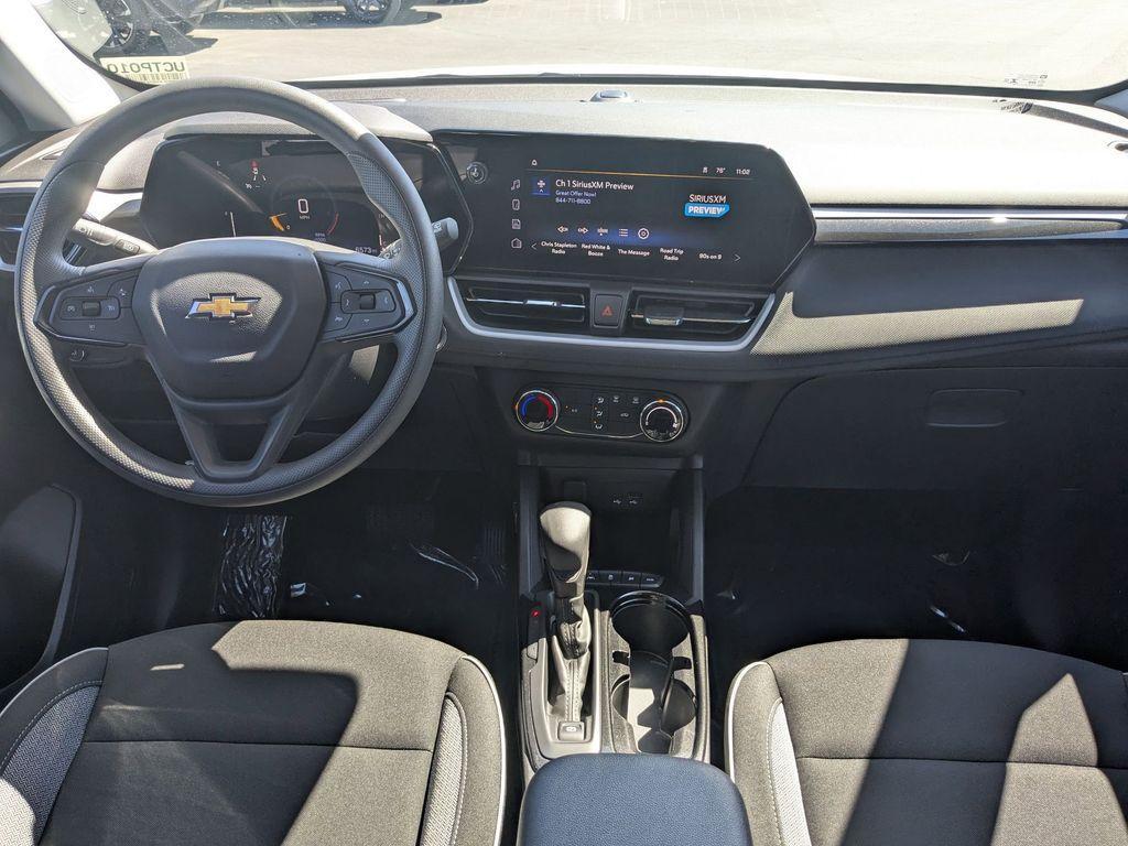 used 2025 Chevrolet TrailBlazer car, priced at $27,048