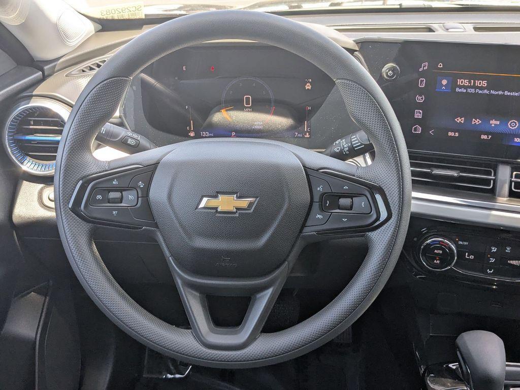 new 2025 Chevrolet Trax car, priced at $24,394