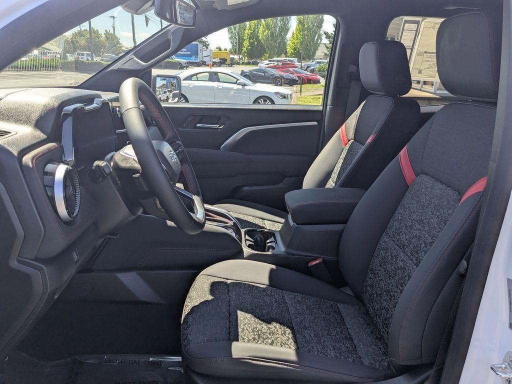 new 2025 Chevrolet Colorado car, priced at $42,998