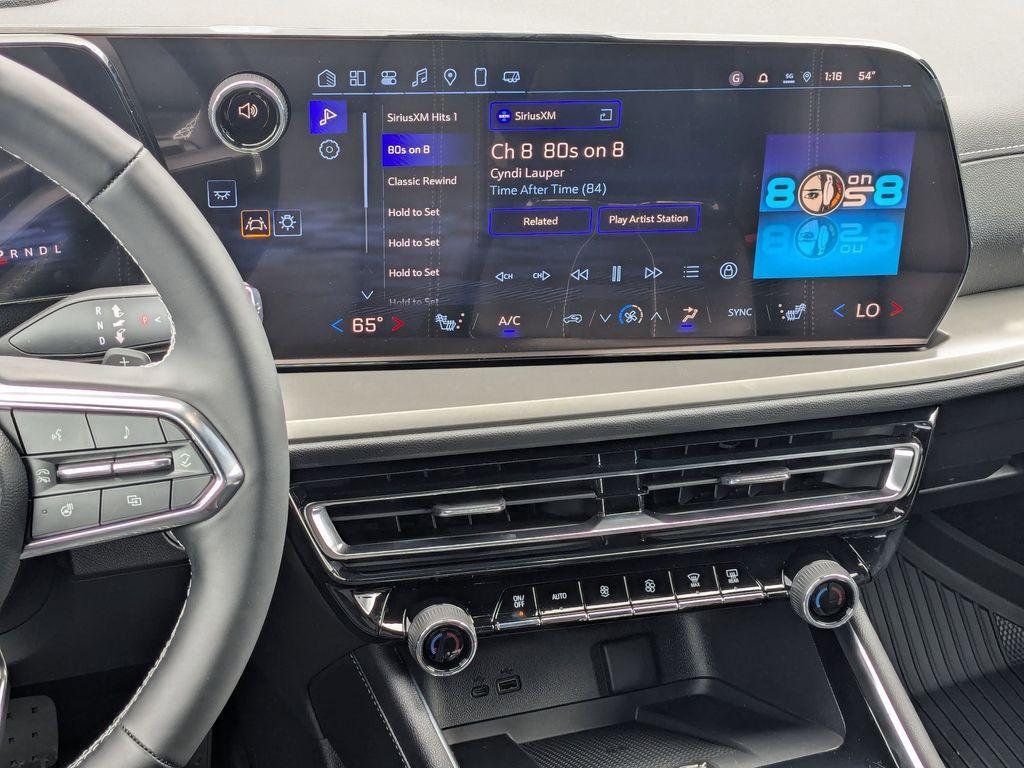 new 2025 Chevrolet Traverse car, priced at $47,730