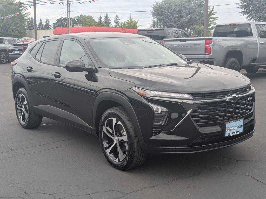 new 2025 Chevrolet Trax car, priced at $28,444