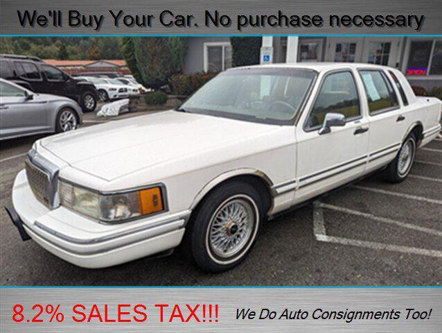 used 1994 Lincoln Town Car car, priced at $3,998