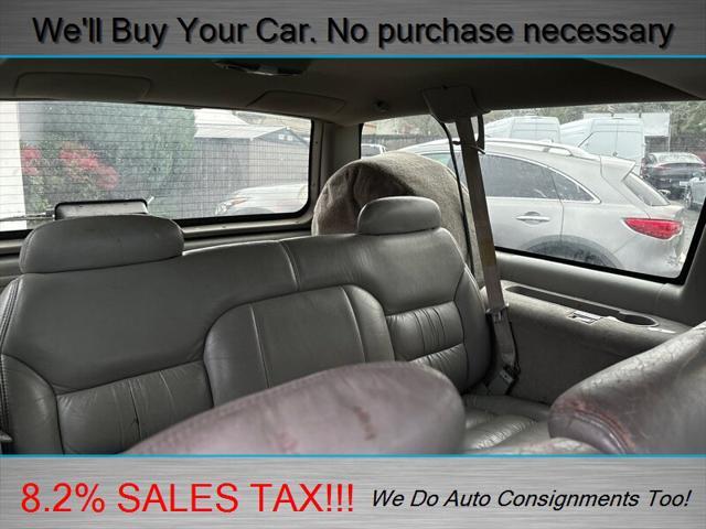 used 1998 Chevrolet Suburban car, priced at $2,998