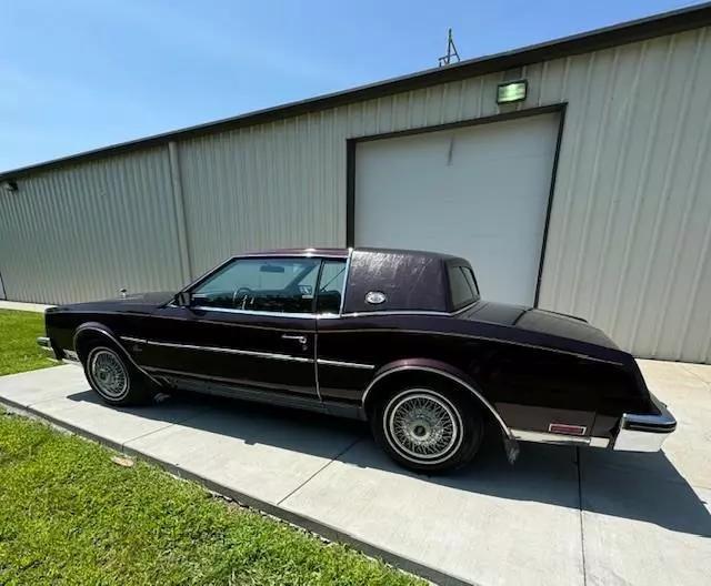 used 1985 Buick Riviera car, priced at $14,980