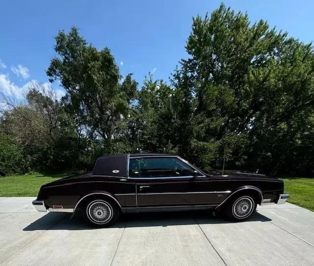 used 1985 Buick Riviera car, priced at $14,980