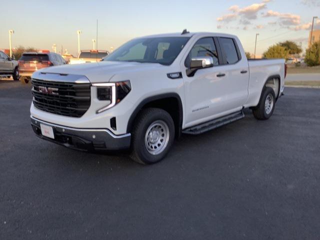 new 2025 GMC Sierra 1500 car, priced at $43,674