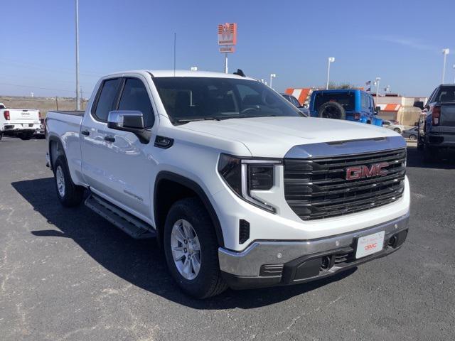 new 2025 GMC Sierra 1500 car, priced at $43,674