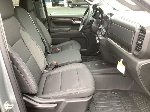 new 2025 GMC Sierra 1500 car, priced at $52,549