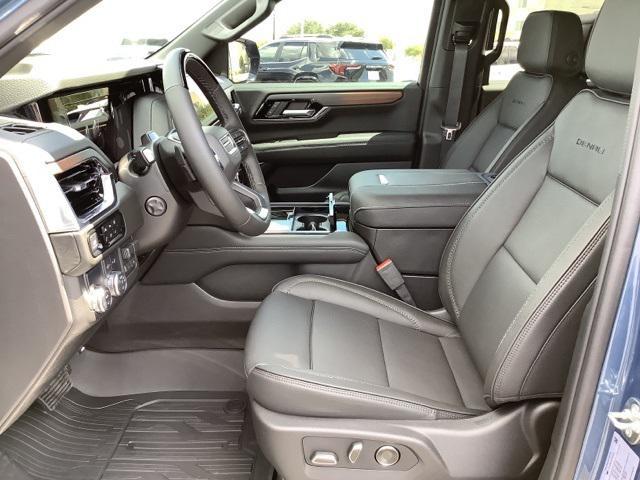 new 2025 GMC Yukon XL car, priced at $93,844