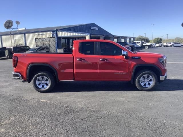 new 2025 GMC Sierra 1500 car, priced at $47,029