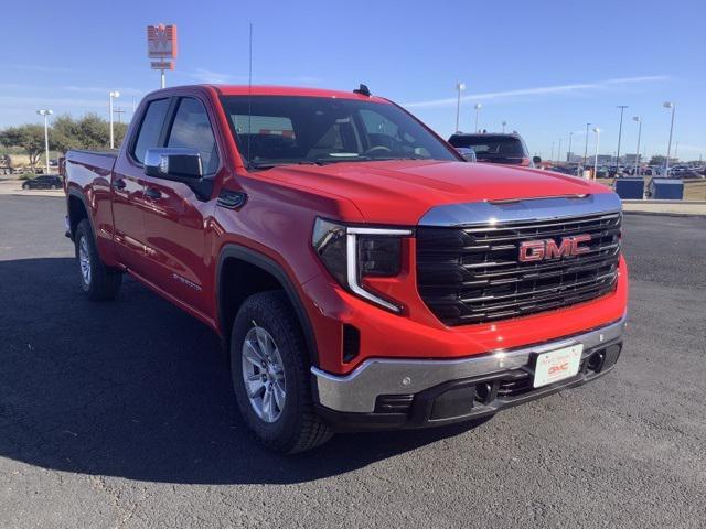 new 2025 GMC Sierra 1500 car, priced at $47,029