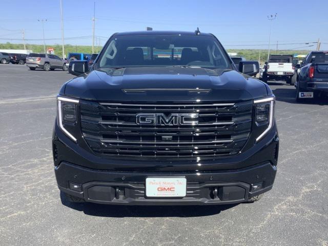 new 2025 GMC Sierra 1500 car, priced at $55,944
