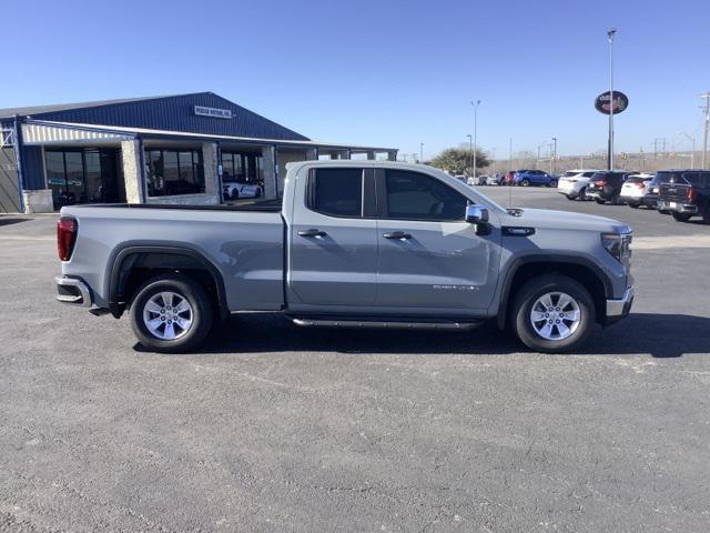 new 2025 GMC Sierra 1500 car, priced at $43,969