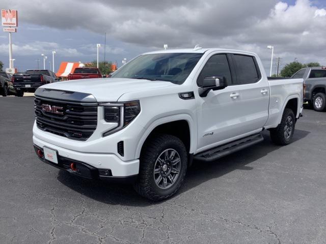 new 2025 GMC Sierra 1500 car, priced at $68,554