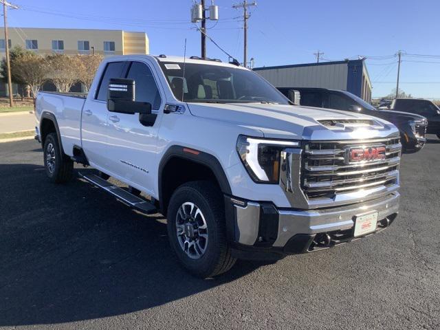 new 2025 GMC Sierra 3500 car, priced at $61,664