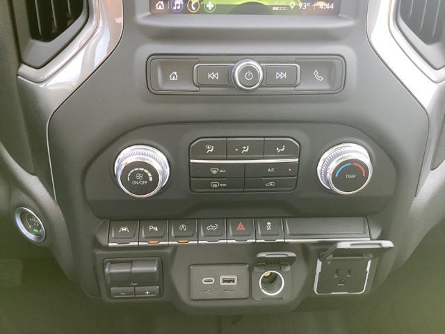 new 2025 GMC Sierra 1500 car, priced at $44,915