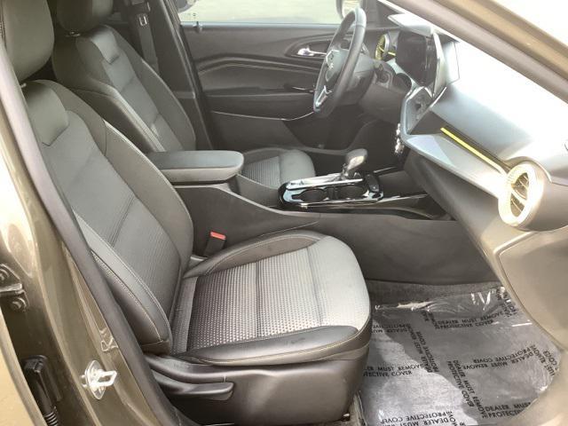 used 2024 Chevrolet Trax car, priced at $22,810