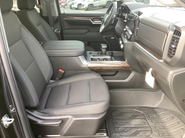 new 2025 GMC Sierra 1500 car, priced at $58,650