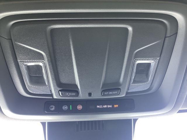 new 2025 GMC Sierra 1500 car, priced at $45,939