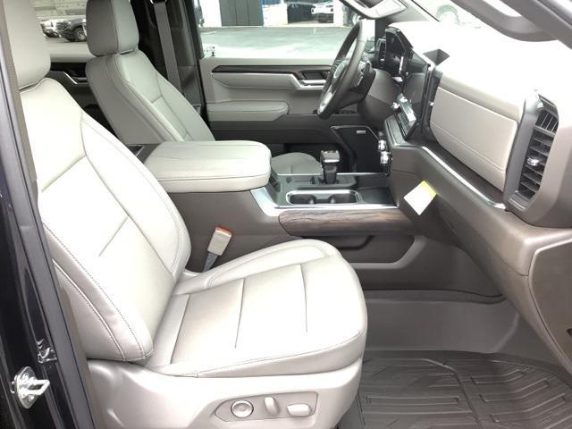 new 2025 GMC Sierra 1500 car, priced at $60,235