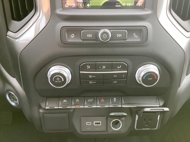 new 2025 GMC Sierra 1500 car, priced at $44,495