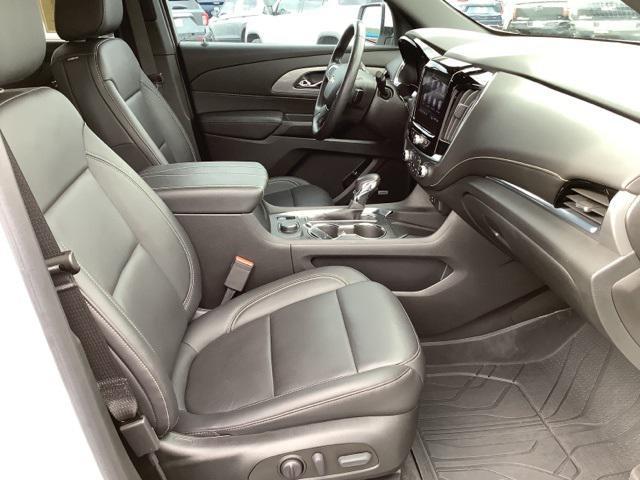 used 2022 Chevrolet Traverse car, priced at $28,600