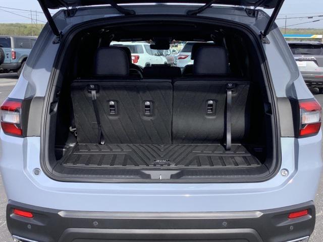 used 2025 Honda Pilot car, priced at $46,990