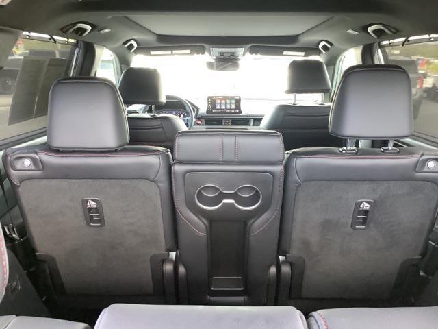 used 2025 Honda Pilot car, priced at $46,990