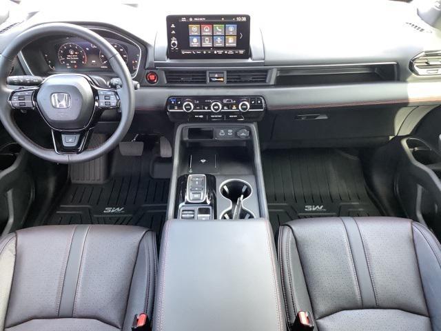 used 2025 Honda Pilot car, priced at $46,990