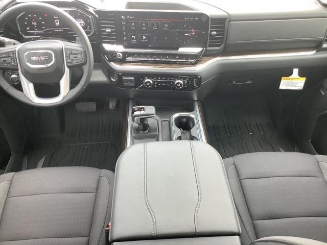new 2025 GMC Sierra 1500 car, priced at $55,749