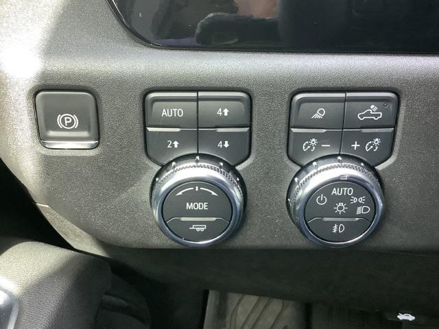 new 2025 GMC Sierra 1500 car, priced at $58,444
