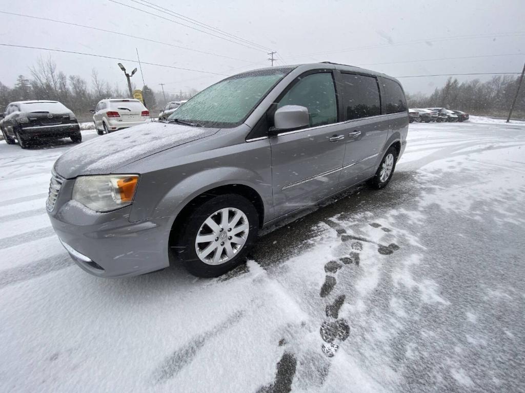 used 2016 Chrysler Town & Country car, priced at $7,990