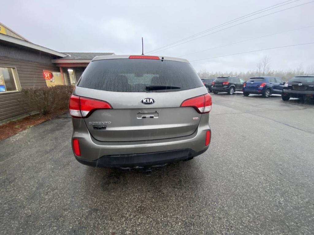 used 2015 Kia Sorento car, priced at $7,990