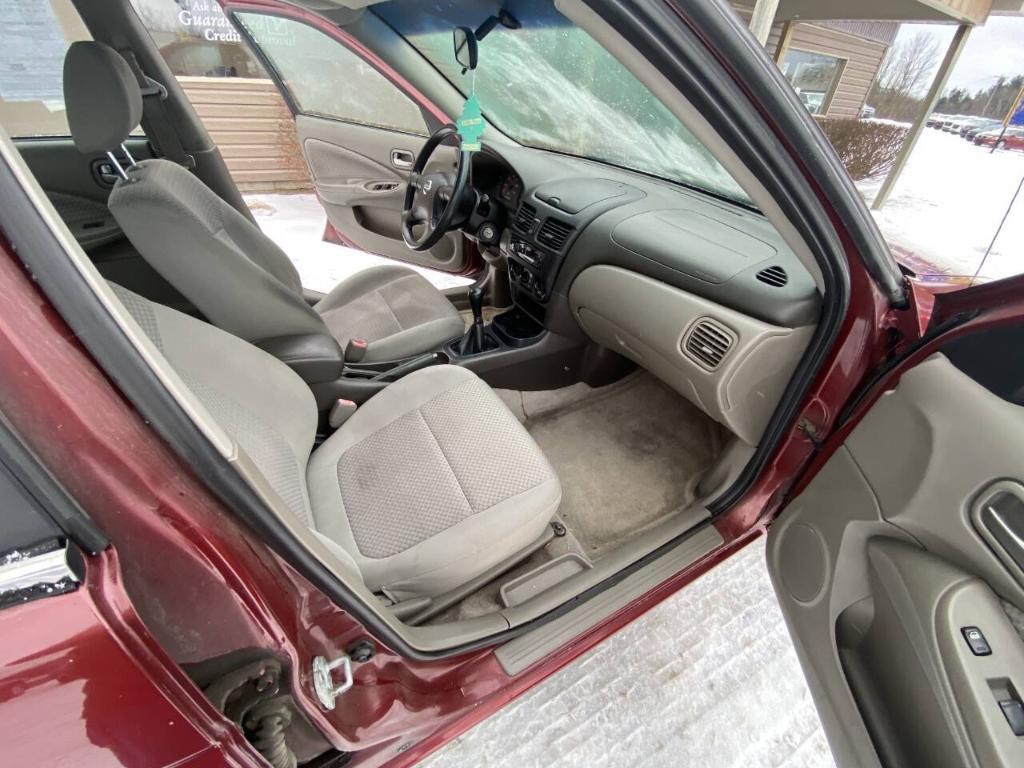 used 2004 Nissan Sentra car, priced at $1,290