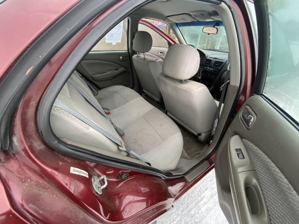 used 2004 Nissan Sentra car, priced at $1,290