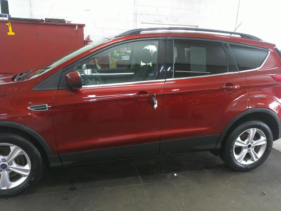 used 2014 Ford Escape car, priced at $7,990