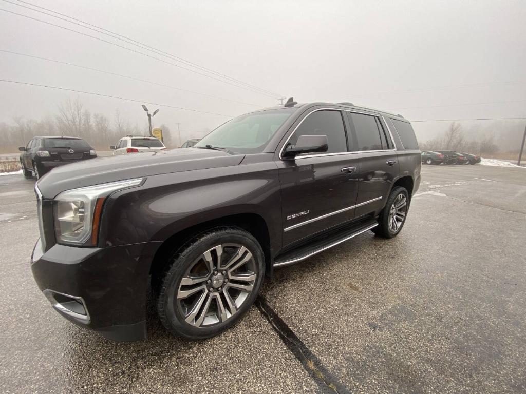 used 2017 GMC Yukon car, priced at $27,990