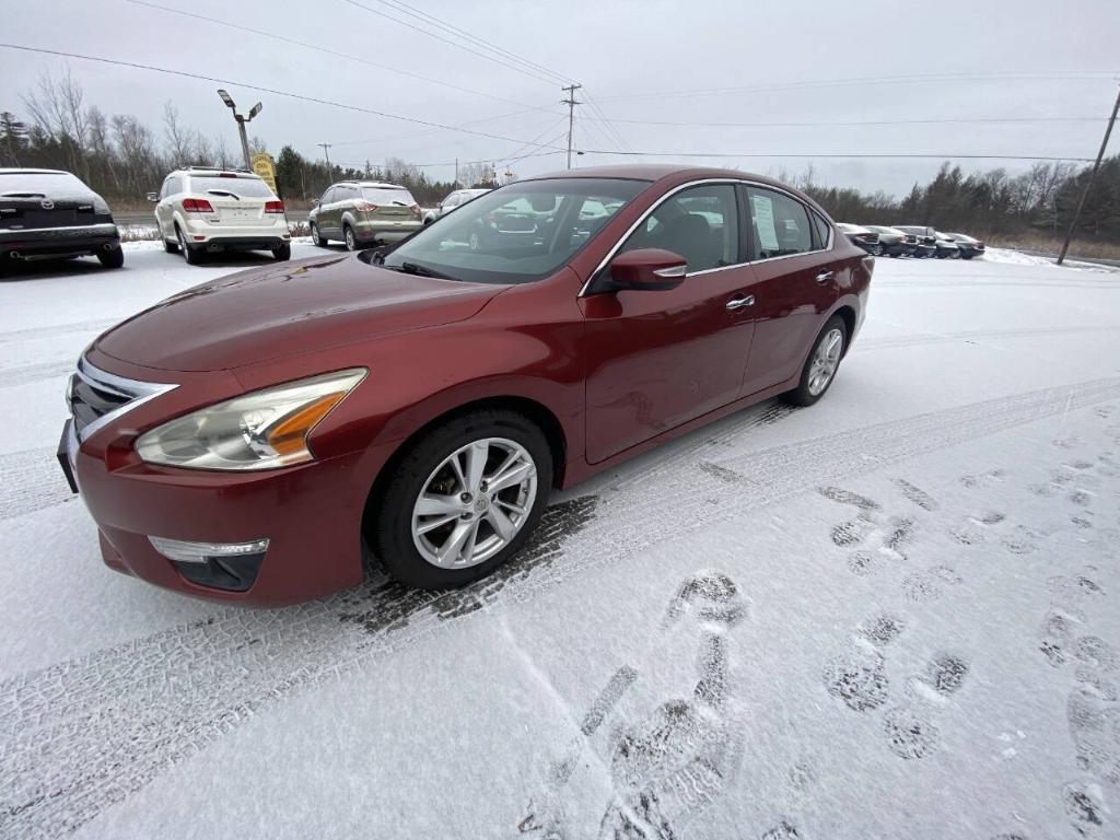 used 2014 Nissan Altima car, priced at $9,990