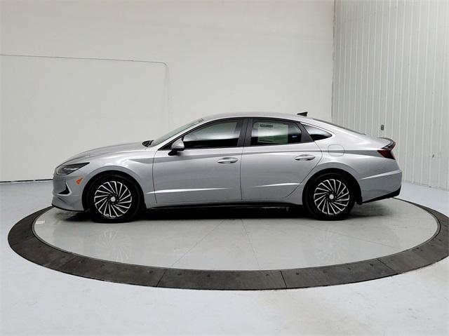 used 2023 Hyundai Sonata Hybrid car, priced at $26,193