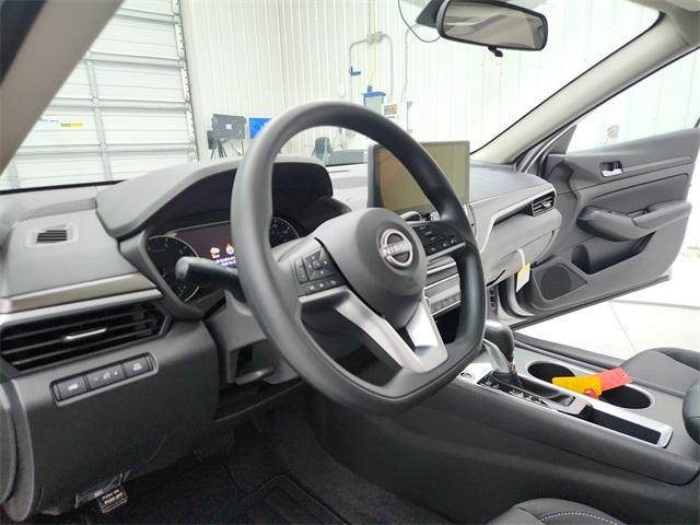 new 2025 Nissan Altima car, priced at $28,657