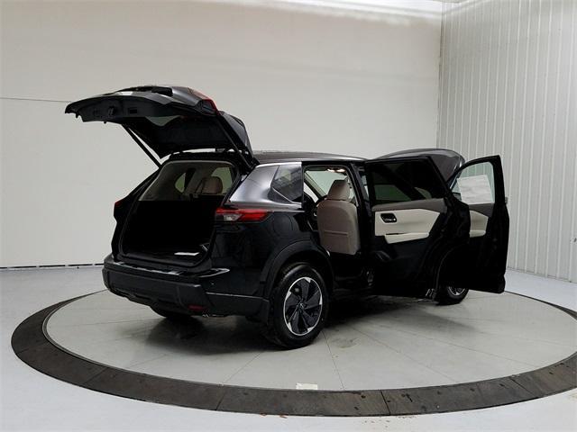 new 2025 Nissan Rogue car, priced at $32,086