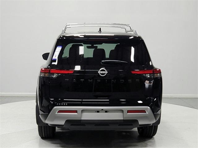 new 2024 Nissan Pathfinder car, priced at $47,246