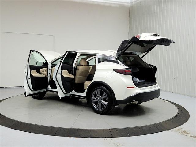 new 2024 Nissan Murano car, priced at $45,556