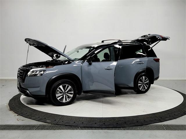 used 2023 Nissan Pathfinder car, priced at $34,463