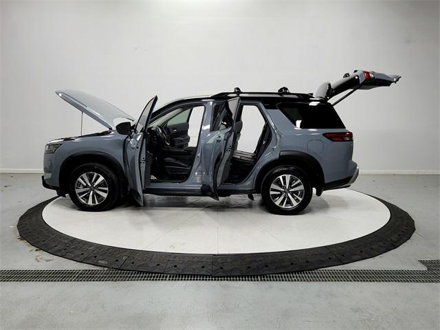 used 2023 Nissan Pathfinder car, priced at $34,463