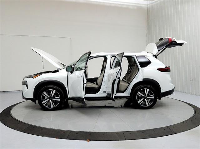 new 2025 Nissan Rogue car, priced at $37,430