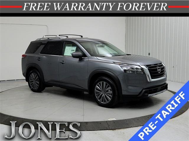 new 2025 Nissan Pathfinder car, priced at $44,501