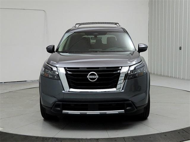 new 2025 Nissan Pathfinder car, priced at $44,501