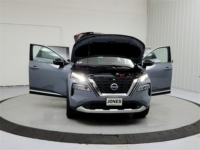 used 2022 Nissan Rogue car, priced at $29,753