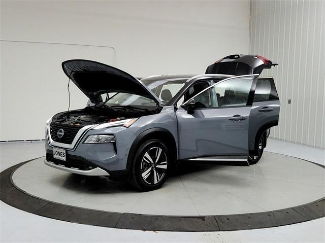 used 2022 Nissan Rogue car, priced at $29,753